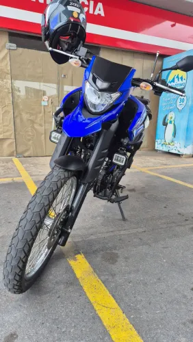 Lander 250 - único dono