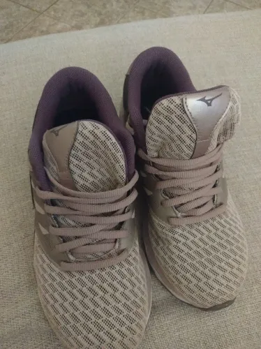 Tênis Mizuno feminino