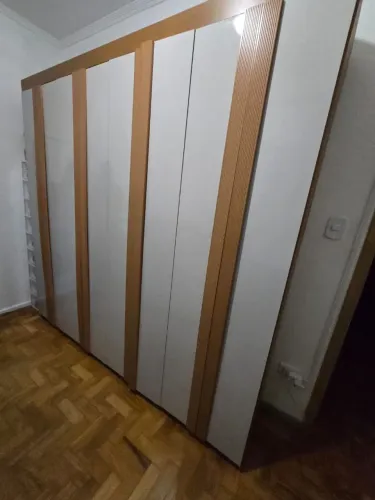 Guarda roupa