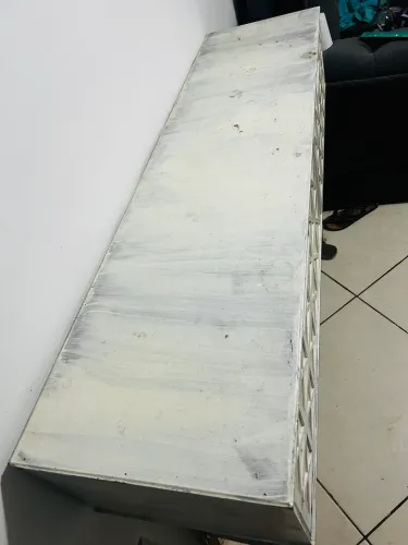 Vendo Aparador de parede