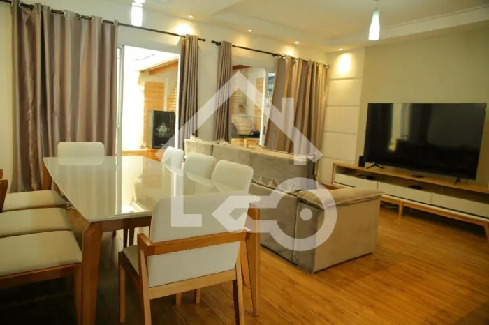 CASA EM CONDOMÍNIO RESIDENCIAL em São Bernardo do Campo - SP, Demarchi