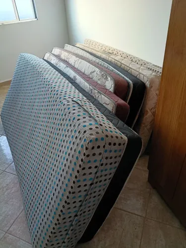 Colchão solteiro, vendo 10 unidades