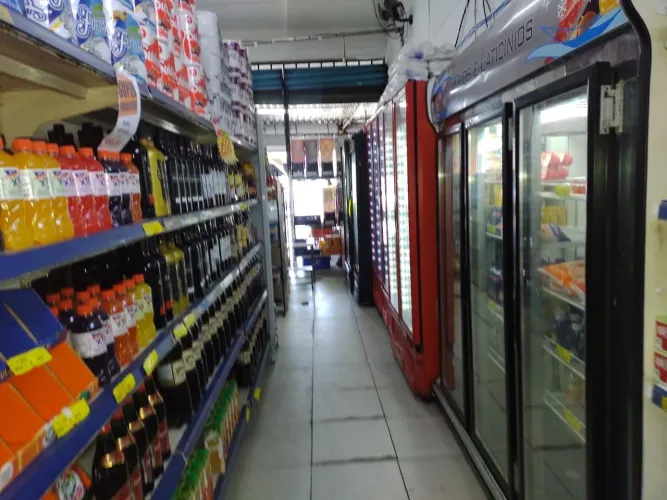 MERCADO  MOV 80 MIL, PREÇO 180 MIL.