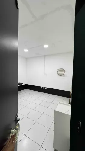 Alugo sala comercial $900