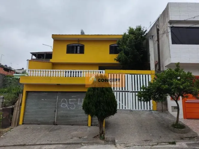 Sobrado com 5 dormitórios à venda, 162 m² por R$ 750.000,00 - Jardim Yone - Ferraz de Vasc
