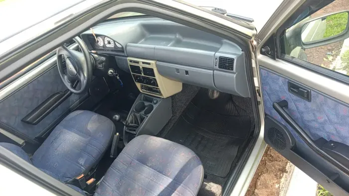 Fiat Uno Mille 1.0 Fire/ F.flex/ Economy 4P 2002