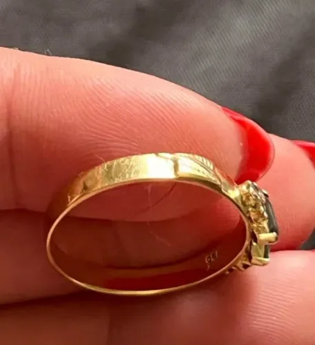 Anel relíquia ouro 18K 750 