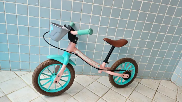 Bicicleta de Equilíbrio Infantil