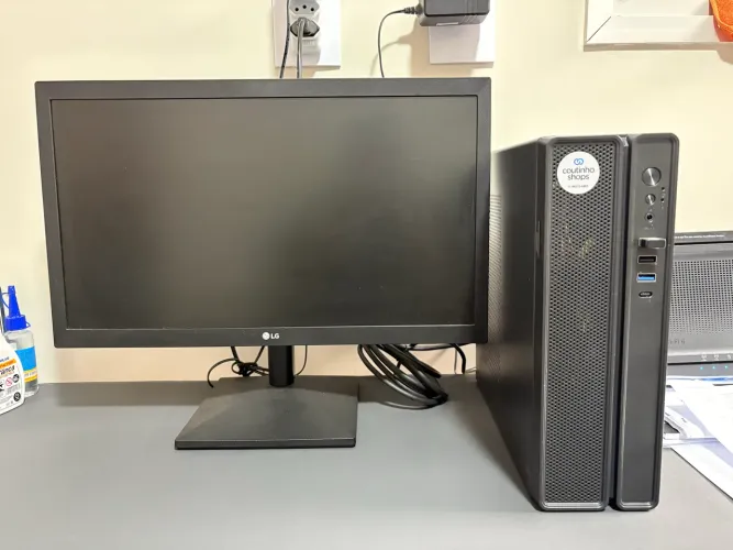 Mini Pc Cpu Desktop Intel Core I7 16gb Ram Ssd 240gb + Monitor LG 19.5