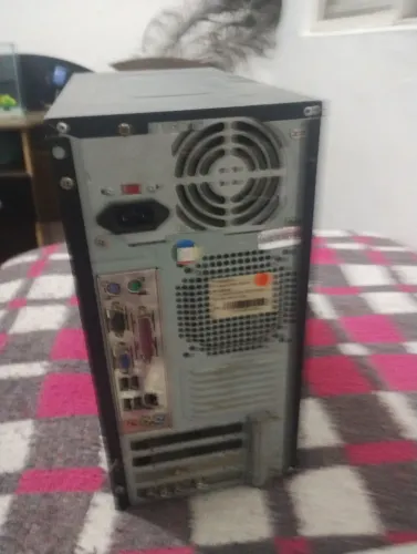 Gabinete megaware 