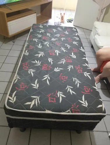 Aproveite duas camas de solteiro