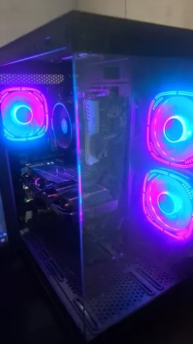 PC GAMER RYZEN 5600GT 16GB RX 6600