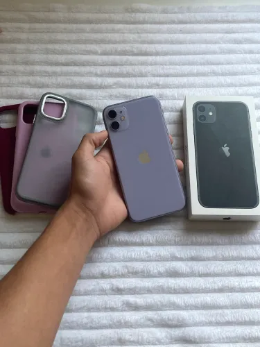 iPhone 11