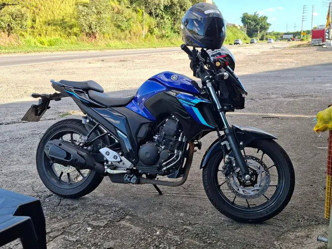 Yamaha fazer 250 ano 2024