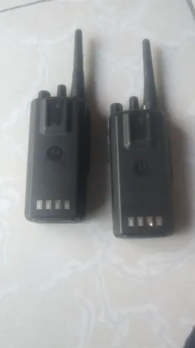 Radio comunicador motorola modelo Dep 250