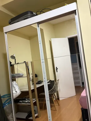 Guarda roupa 2 portas de correr com espelho