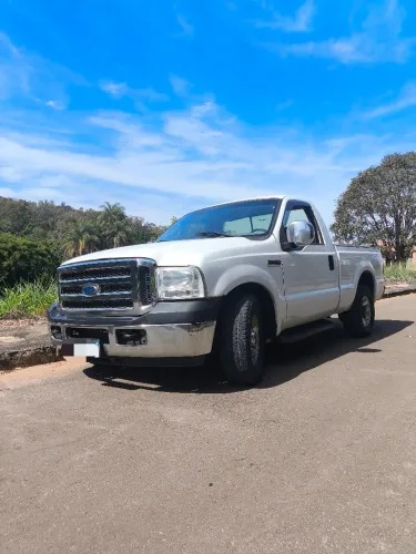 Ford F-250 XLT 3.9 4X2 Diesel TB 1999