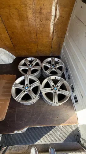 Rodas BMW 320i 2013 2014 2015 aro 17 furação 5x120