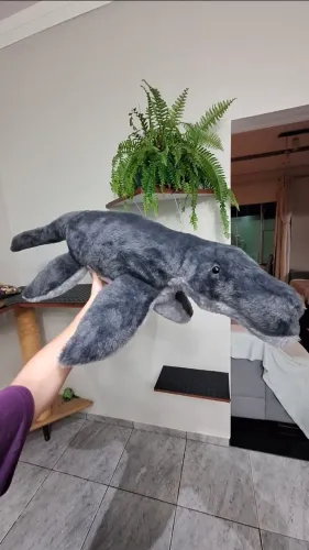 Mosassauro de pelúcia