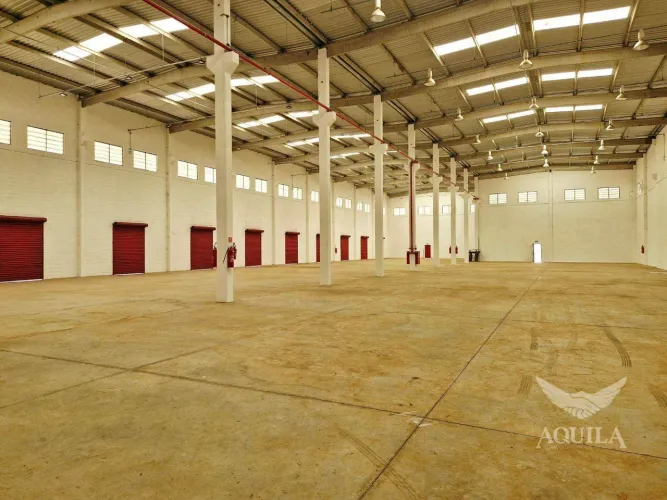 GALPÃO NA RODOVIA CASTELO BRANCO - SOROCABA - 14.300 m² TERRENO - 4470 m² DE GALPÃO