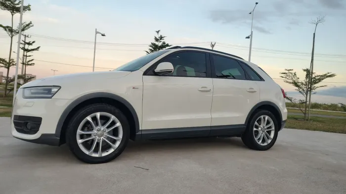 Audi Q3 2.0 TFSI Quat. 170/180cv S-tronic 5P 2013