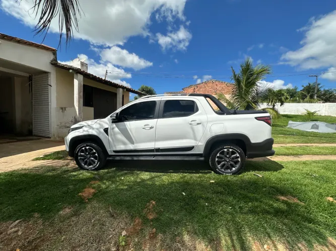 Fiat Strada Ultra 1.0 Flex Turbo CD Aut. 2026
