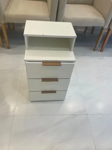 Armário de mesa