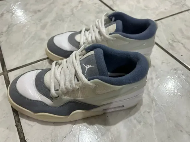 Air Jordan 4 rm 41
