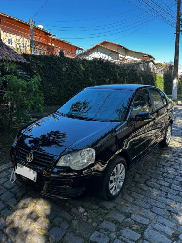 Volkswagen Polo Sedan 1.6 MI Total Flex 8V 4P 2011