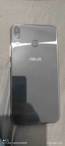 Asus ZenFone 5 ze 620kl, 64 GB 4 de ram.