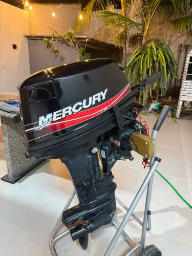 Motor popa 15 hp mercury super