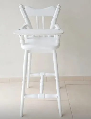 Cadeirão Props