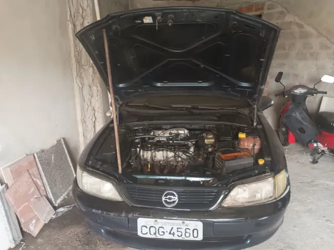Chevrolet Vectra GL 2.2 / 2.0 MPFI 1998