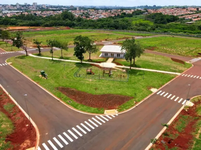 Direto com proprietário - Venda Terreno Parque Fortaleza 2