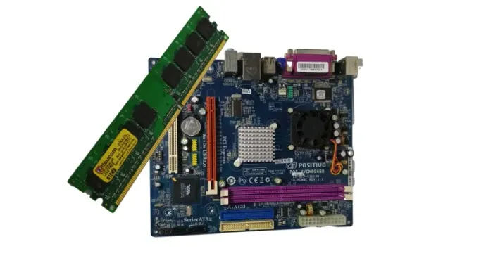 Positivo POS-VVCN896BD + 512MB DDR2 533MHz PC4200