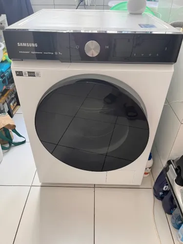 Máquina de Lavar Samsung AI Ecobubble 11kg Digital Inverter com Wi-Fi - Excelente Estado