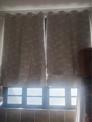 2 cortinas blackout (1,70m X 2,60m)