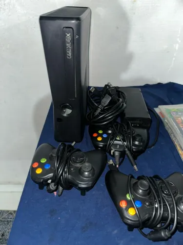  Xbox slim 360 desbloqueado 