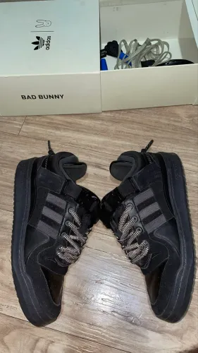 Adidas Forum Low x Bad Bunny - Preto