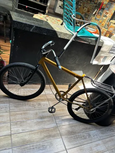 Vende se montadinha aro 26