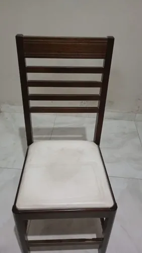 Jogo de Cadeiras.