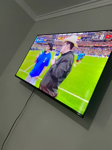 Tv TCL 43  Bluetooth Wi-Fi ok Google etc 