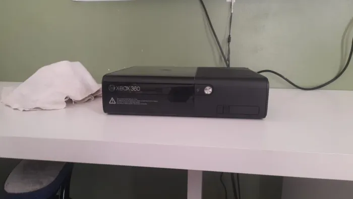 Xbox 360 pra vender logo?