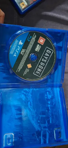 Jogos de ps4 midia fisica, preço a combinar de cada um, aceito propostas