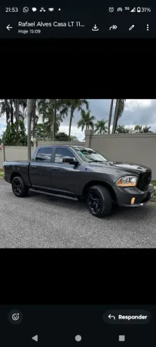 Ram Classic Laramie Night Edition 5.7 V8 16V Gasolina 4X4 Aut. 2023