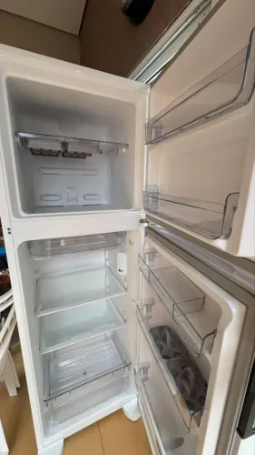Geladeira Cônsul - 386L - 220V