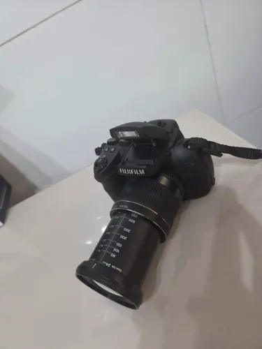 Camera digital Fujifilm FinePix HS30EXR
