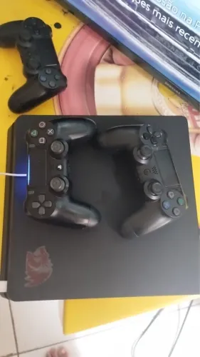 Ps4 1TB,aceito troca em peças de pc