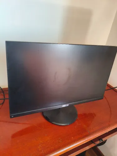 Monitor asus 24"