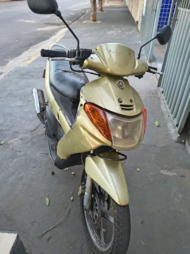 Vendo moto Neo 115cc